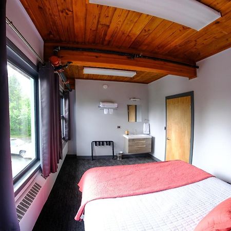 Seward Adventure Lodge Exteriör bild
