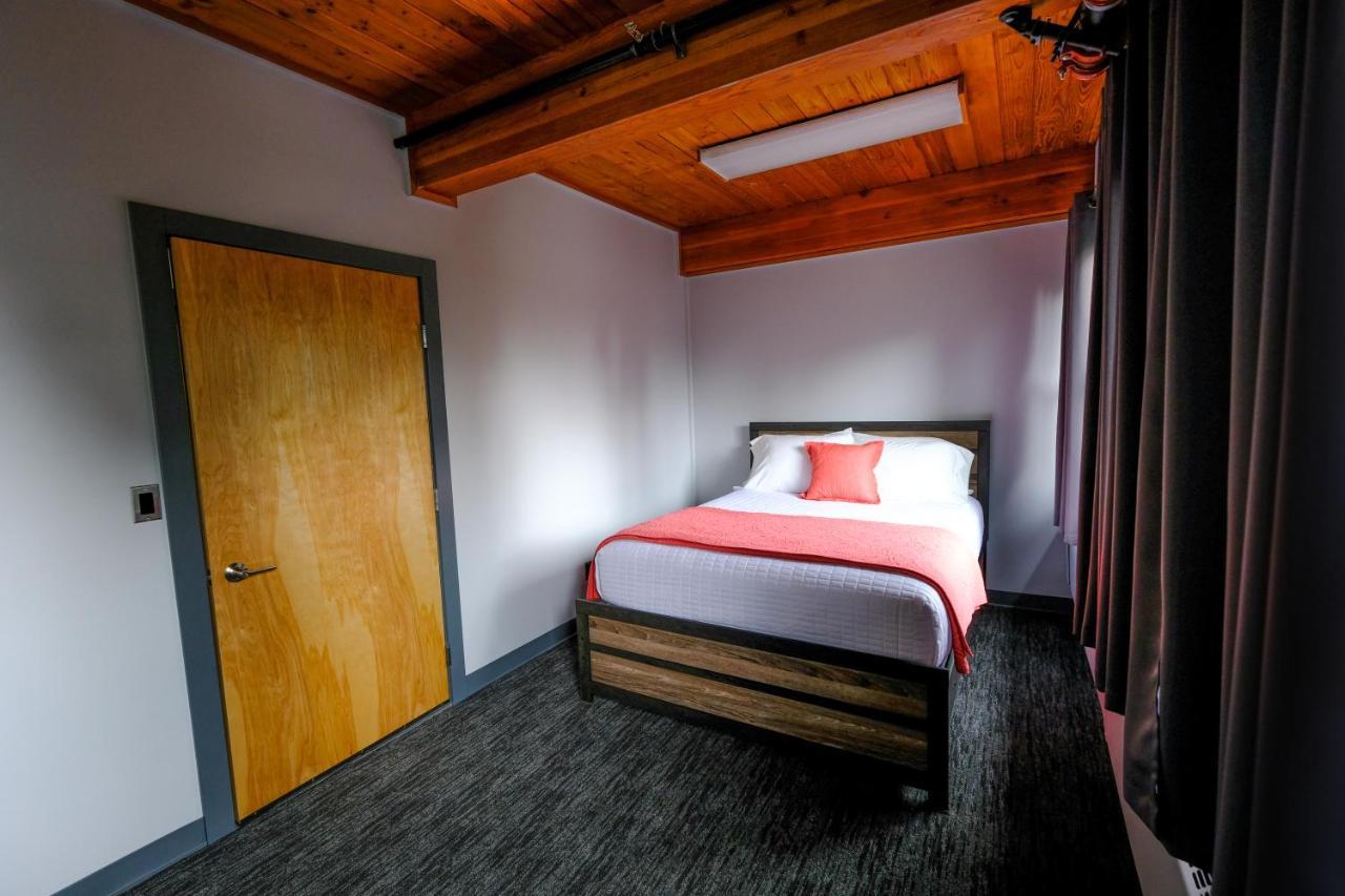 Seward Adventure Lodge Exteriör bild